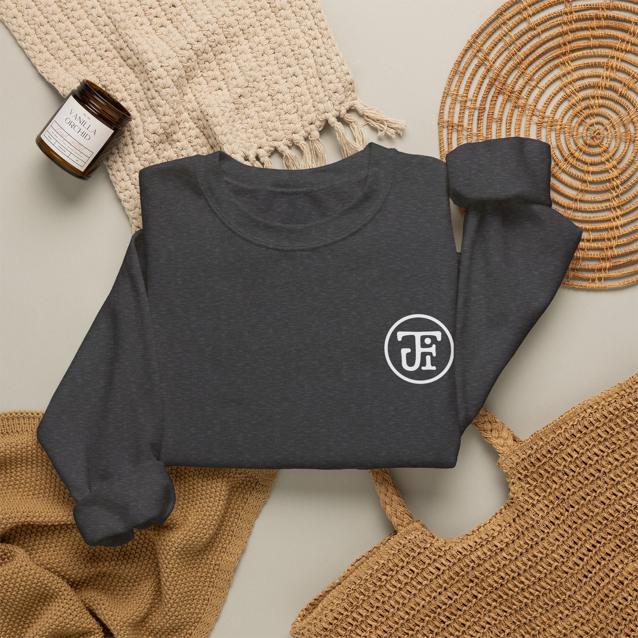 Diamond Badge Crew Sweatshirt — Black / Dark Heather